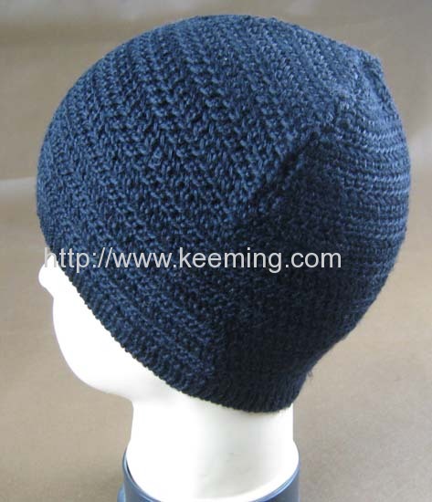 Black Cardigan stitch hat 