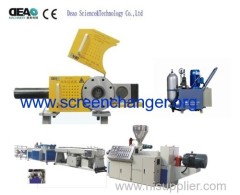 Plastic extruder screen changer