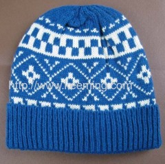 Lambswool non dotted jacquard beanie