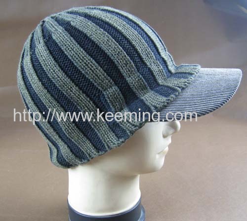 Stone knitted cap with woven fabric visor