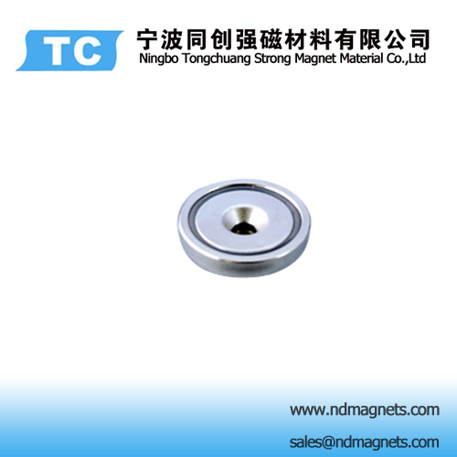Countersunk Mounting magnet D32X8mm