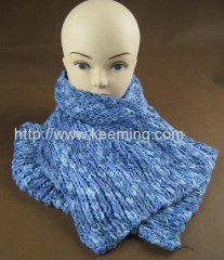 Sfot space dye roving yarn scarf
