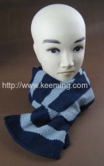 Stripe roll rim prevention knitted scarf