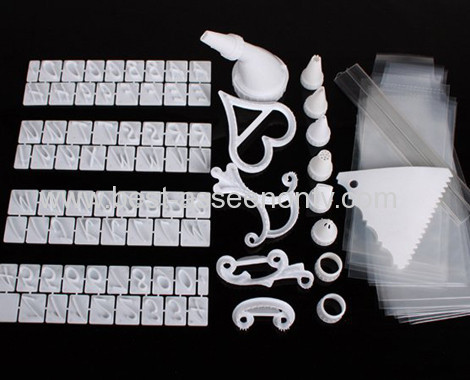 100 Piece Cake Decorating Frosting Icing Decorating With Storage Box DIY Kit Set