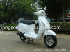 2000W White Gas Powered Motor Scooters , Electric Scooter Piaggio Vespa 125