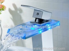 Variable collur Basin bathtub Waterfall LED Light Glass Basin Faucet