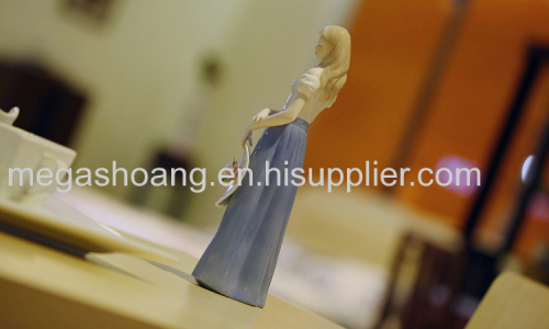 Home decor / Ceramic Crafts Sculpture Western Lady statue