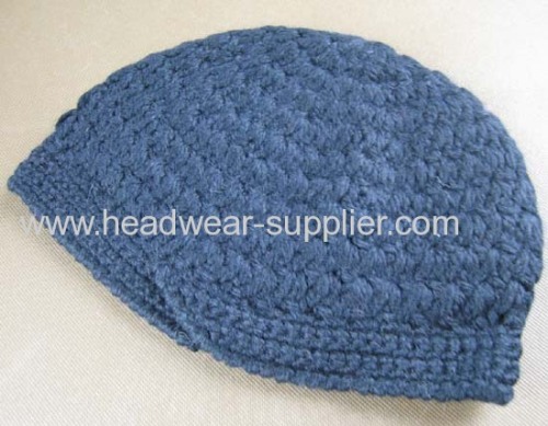 WOOLEN HAND CROCHET BEANIE 