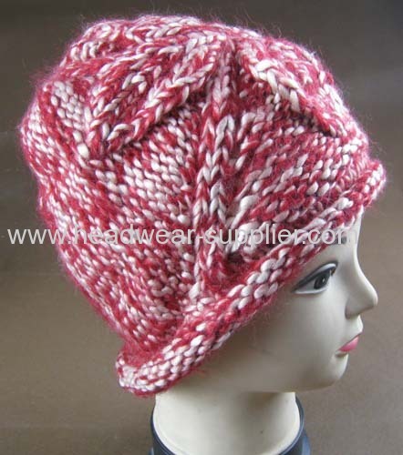 WINTER ROVING YARN HAND BEANIE WITH SUN FLOWER