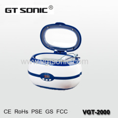 Ultrasonic cleaner for glasses