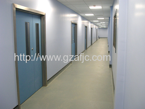 Manual swing clean room doors