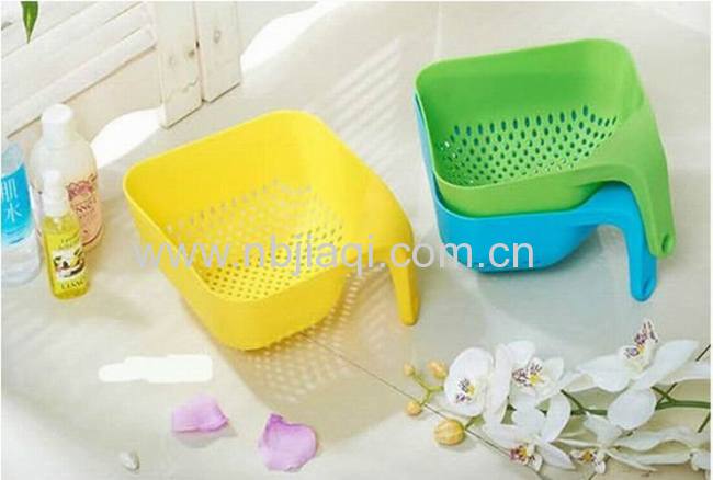 Plastic Square Colander With Handle/Square Colander With Handle Plastic Vegetables Basket Smart Kitchen Gadget