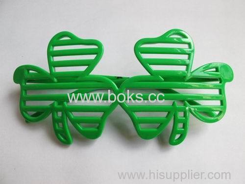 2013 plastic green glasses with fresh design