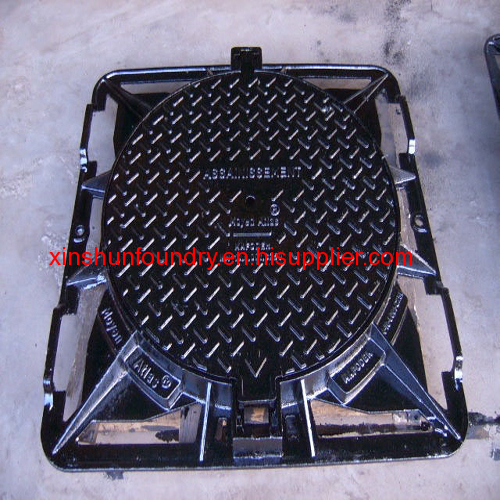 EN124 heavy duty ductile iron manhole cover with frame