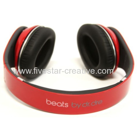 2013 Beats by Dre Studio High Definition Noise-Canceling Headphones Red