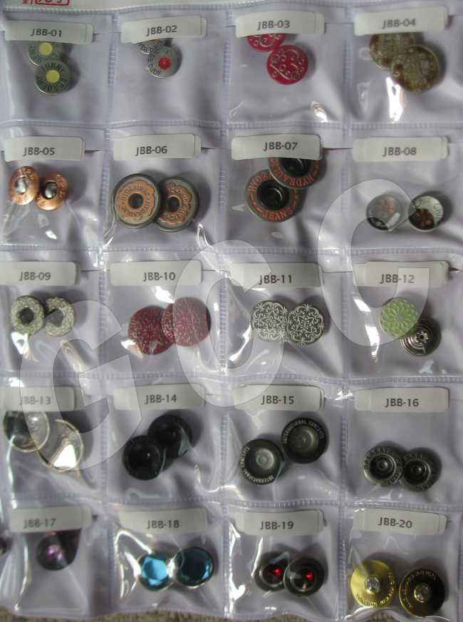 Jean Button with aluminu pin 