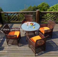 Outdoor garden wicker dining set round tale 4 chairs