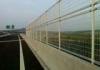 Portable And Safe Plastic Coated Road Side Wire Mesh Fences With Rain Proof Cap