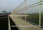 Portable And Safe Plastic Coated Road Side Wire Mesh Fences With Rain Proof Cap