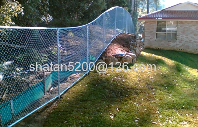 hot dipped chain wire mesh fence