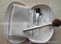 4pcs cosmetic brushes set with white cosmetic bag