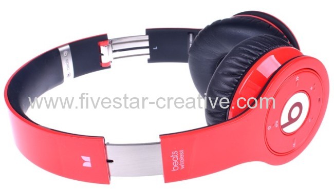 Monster Beats Wireless Bluetooth On Ear Headphones in Red