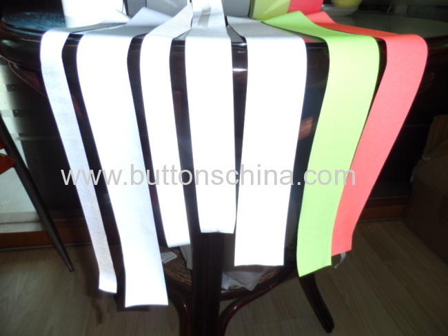 High reflective polyester fabric