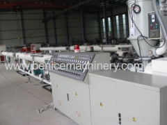 Plastic extrusion machine for pe pipe