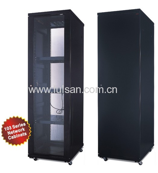 19Network cabinet with lockable rear door