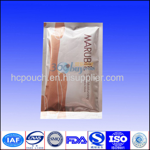 cosmetic tool packaging pouch for heat sealed