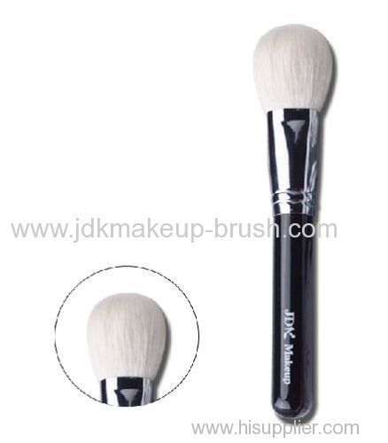 Top Grade cosmetic Brush