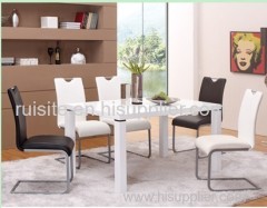 Nordic Stylish Simplicity Chair
