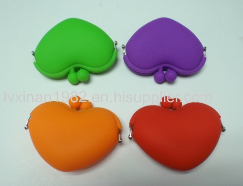 new candy-colored silicone purse  heart-shaped packet of silica on big promotion