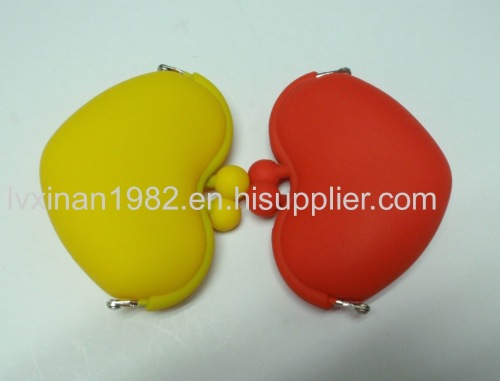 new candy-colored silicone purse  heart-shaped packet of silica on big promotion