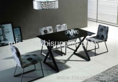 Minimalist Modern Style Dining Table