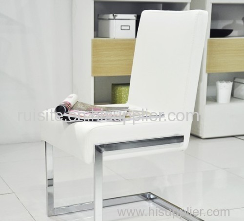 Stylish Minimalist Modern Lounge Chair