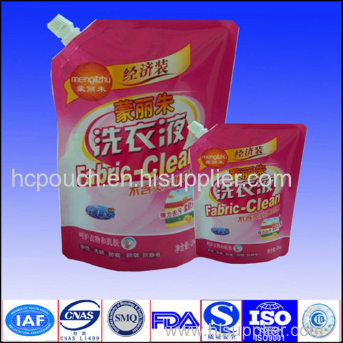 resealable plastic bag with spout