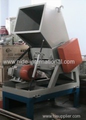 Waste plastic bottle crusher