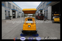 Specifications 1)battery road sweeper 2)compact and flexible design 3)low noise 4)no pollution 5)CE quality E8006 hot sa