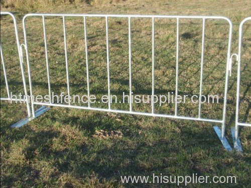 hot-dipped galvanized crowd control barricade crowd control fencing traffic barrier