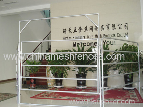 1.8*2.1m hot-dipped galvanized round pipe horse panel