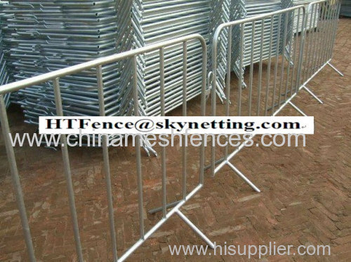 hot-dipped galvanized crowd control barrier with fixed leg fixed feet
