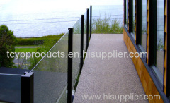 Glass open top deck and floor railing