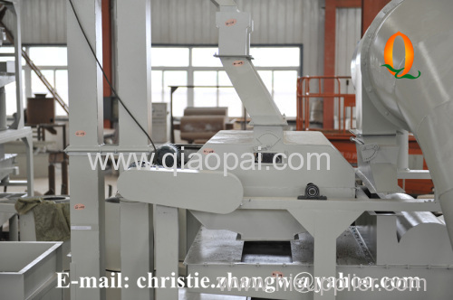 Advanced pumpkin seeds dehulling machine