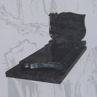 Polishing Black granite headstone