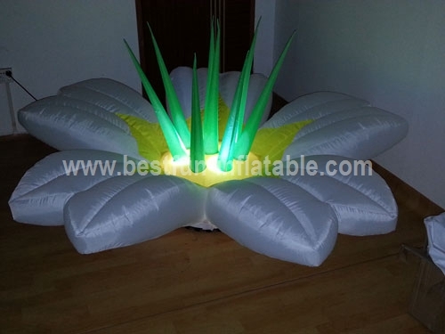 Giant Inflatable Flowers LED Light