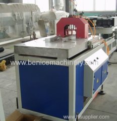 PVC Plastic pipe cutting machinery