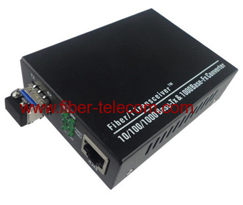 Simplex SM Fiber Media Converter