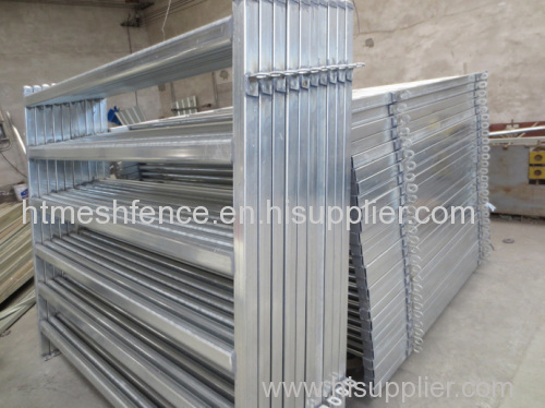 Oval Pipe Cattle Yard Panels