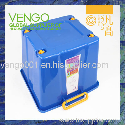 White plasic storage box with lid